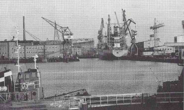 Файл:3543382 Schichau Seebeck.jpg