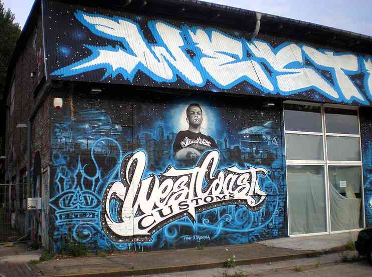 Файл:2589986 West Coast Customs.jpg
