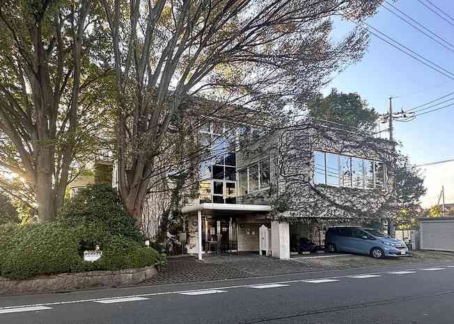 Файл:8977 Studio Ghibli.jpg