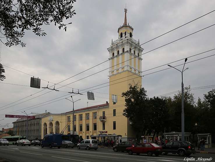 Файл:8379800 8 марта (фабрика).jpg