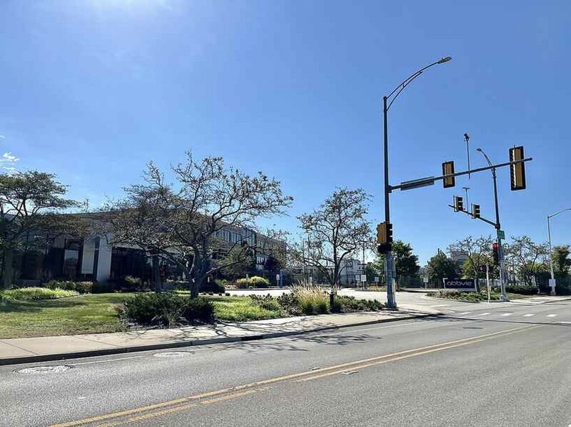 Файл:9032128 AbbVie.jpg