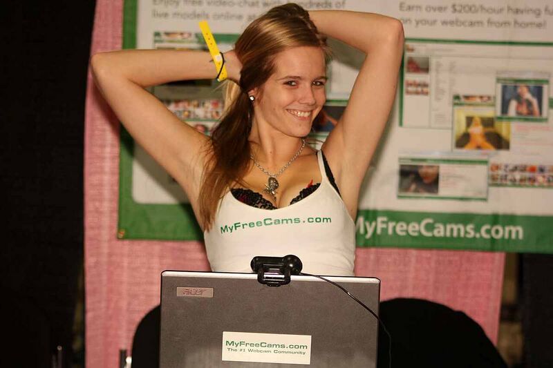 Файл:7095678 MyFreeCams.jpg