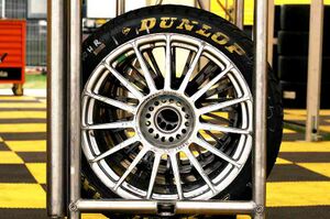 1156827 Dunlop Tires.jpg
