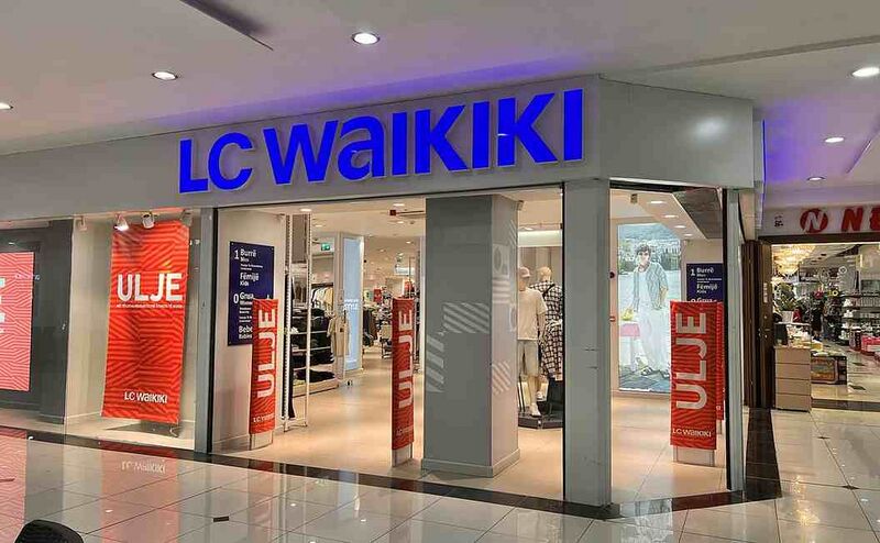 Файл:5363425 LC Waikiki.jpg