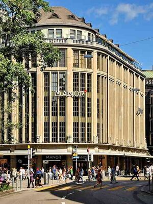 7890217 Maus Frères.jpg