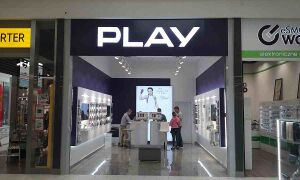 7083863 Play (телекоммуникационная компания).jpg