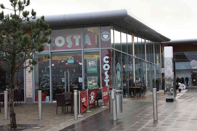 Файл:10476703 Costa Coffee.jpg