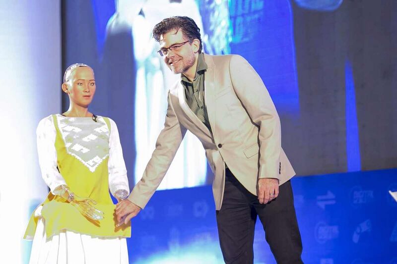 Файл:9075309 Hanson Robotics.jpg