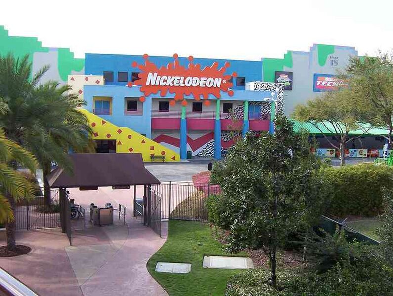 Файл:6402872 Nickelodeon Studios.jpg