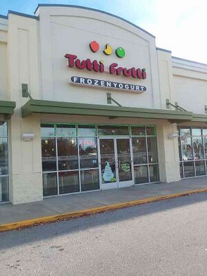 7544194 Tutti Frutti Frozen Yogurt.jpg