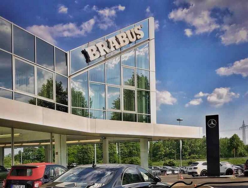 Файл:1346596 Brabus.jpg