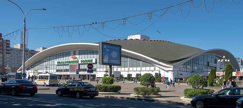 Файл:1789297 Минский Комаровский рынок.jpg