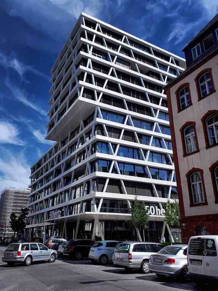 Файл:11255633 50Hertz Transmission.jpg