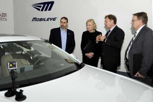 6826721 Mobileye.jpg