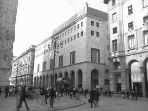 9018539 La Rinascente.jpg