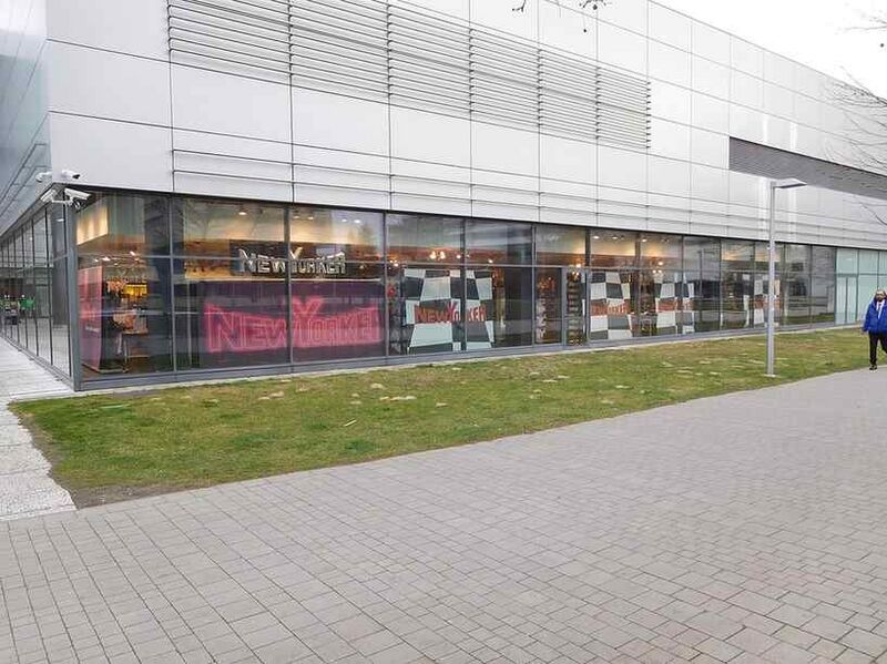 Файл:8323041 New Yorker (одежда).jpg