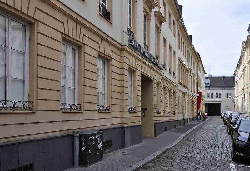 Файл:10962738 Schott Music.jpg