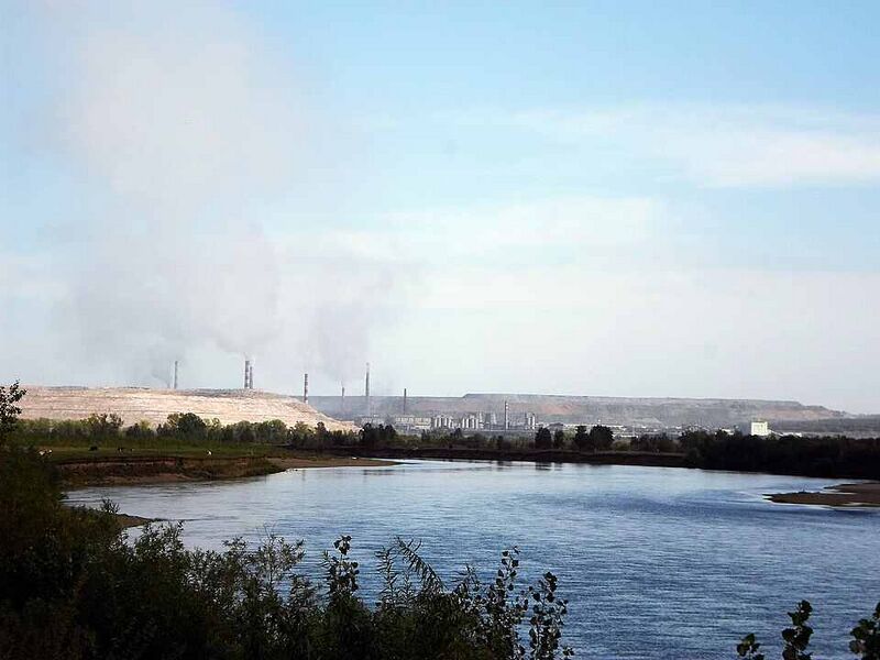 Файл:1276781 Ачинский глинозёмный комбинат.jpg