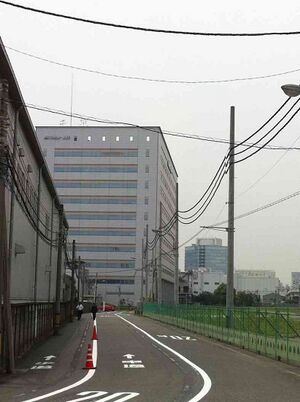 9205415 JVCKenwood.jpg