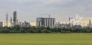 652346 LyondellBasell.jpg