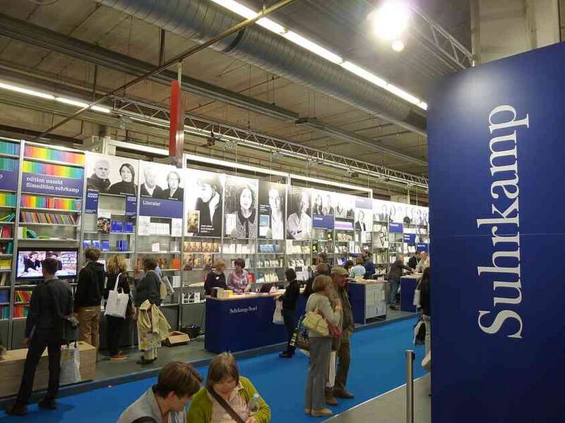 Файл:4376160 Suhrkamp Verlag.jpg