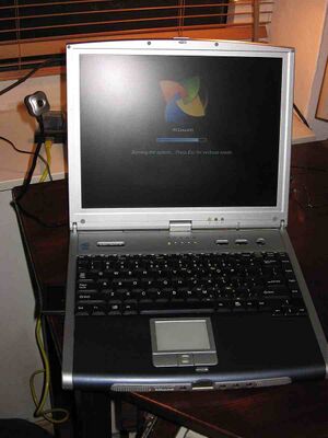 2383657 Packard Bell.jpg