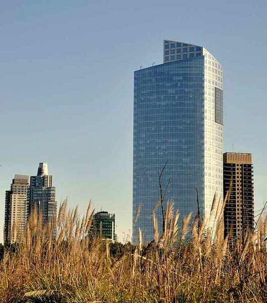 Файл:6480622 YPF.jpg