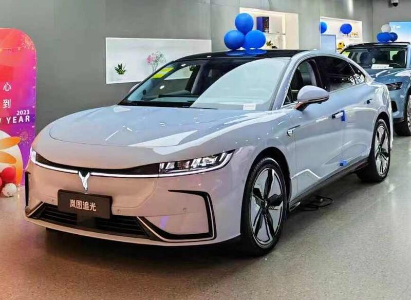 Файл:1018683 Dongfeng.jpg