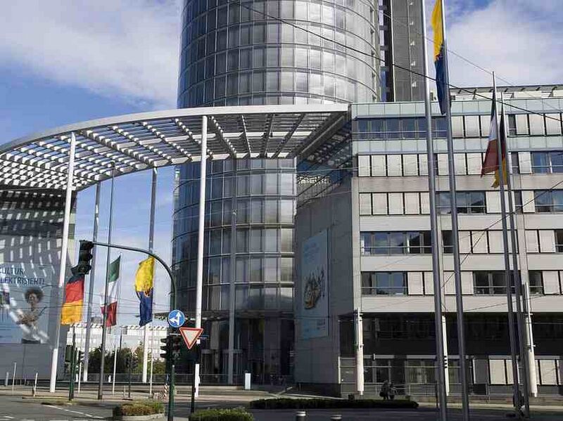 Файл:169080 RWE.jpg