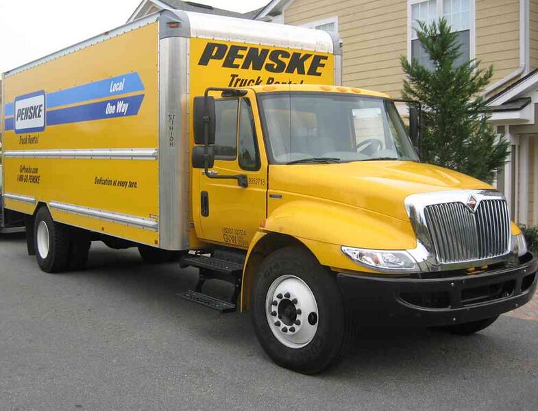 Файл:6249154 Penske Truck Leasing.jpg