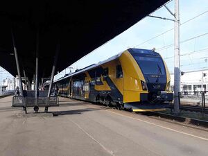 4907787 Pasažieru vilciens.jpg