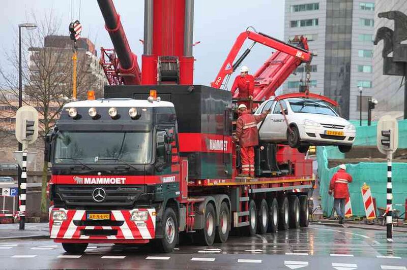 Файл:2695644 Mammoet.jpg