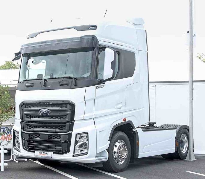 Файл:8073702 Ford Trucks.jpg