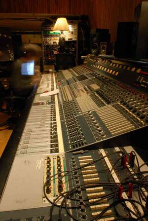 5356781 Neve Electronics.jpg