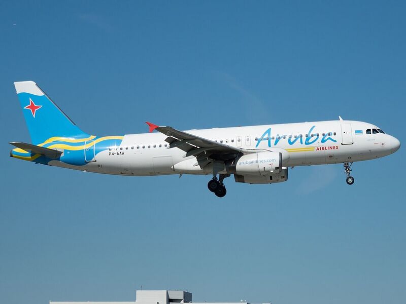 Файл:6456476 Aruba Airlines.jpg