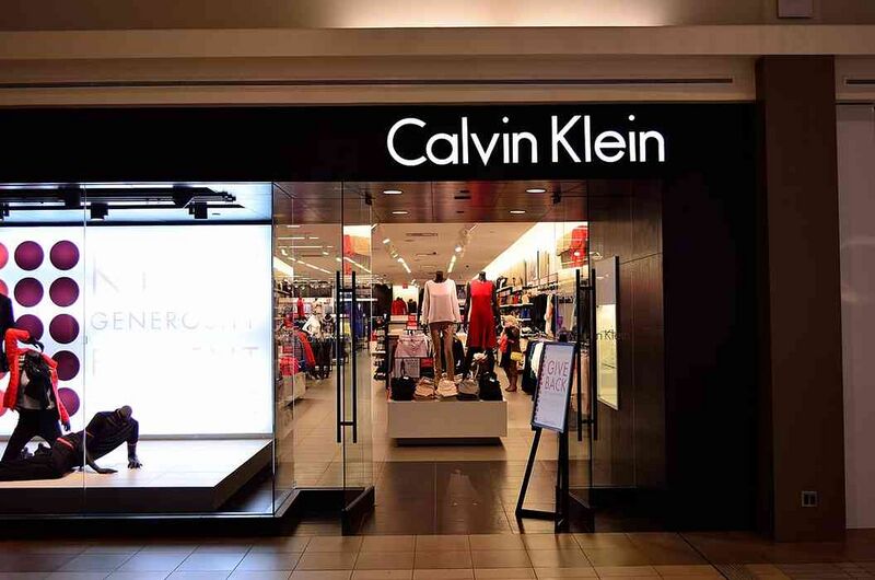 Файл:774129 Calvin Klein.jpg