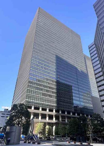 Файл:1885533 Japan Post Holdings.jpg