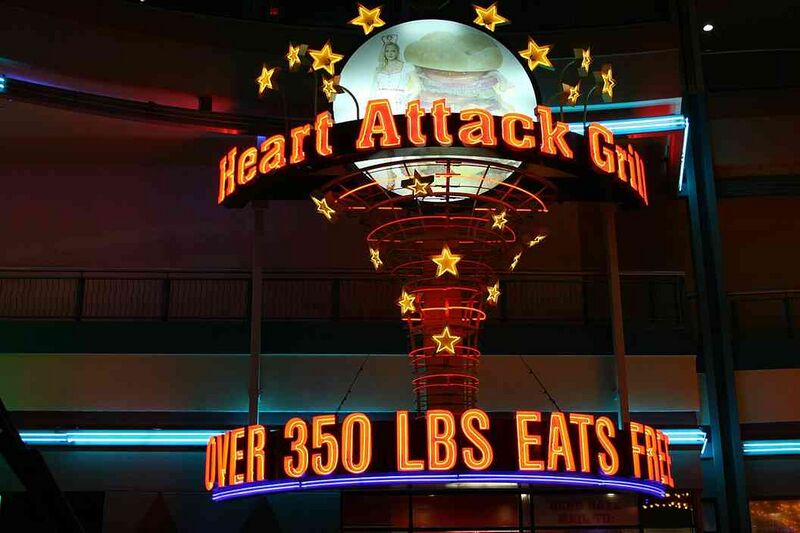 Файл:10636080 Heart Attack Grill.jpg